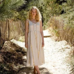 Louise Misha Robe Boha White & Gold Stripes -Pas Cher Vestylis Magasin large 24981 Robe Boha White Gold Stripes