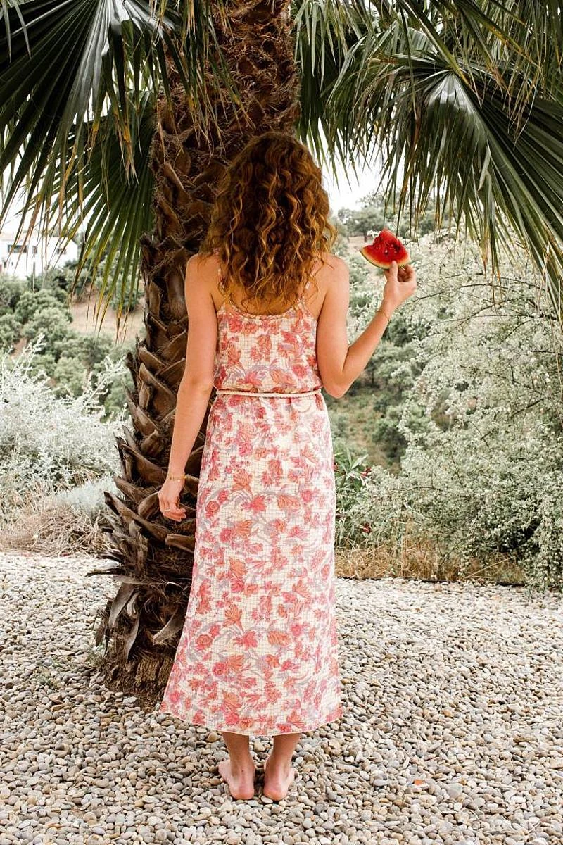 Louise Misha Robe Cama Pink Flowers 4 Louise Misha Robe Cama Pink Flowers – Image 2