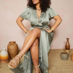 Robe Franchesca -Pas Cher Vestylis Magasin large 4069511 frida vert kaki 652 1