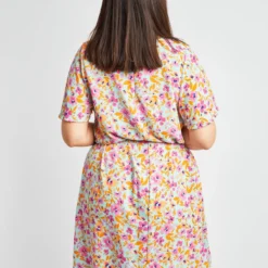 ONLY CARMAKOMA Robe Ronya 10 ONLY CARMAKOMA Robe Ronya -Pas Cher Vestylis Magasin large A1XY37 5