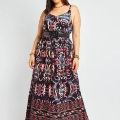 ONLY CARMAKOMA Robe Nolana