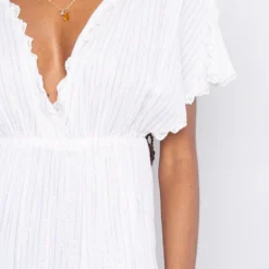 Louise Misha Robe Guzmania White Glitter 11 Louise Misha Robe Guzmania White Glitter -Pas Cher Vestylis Magasin large IMG 3984