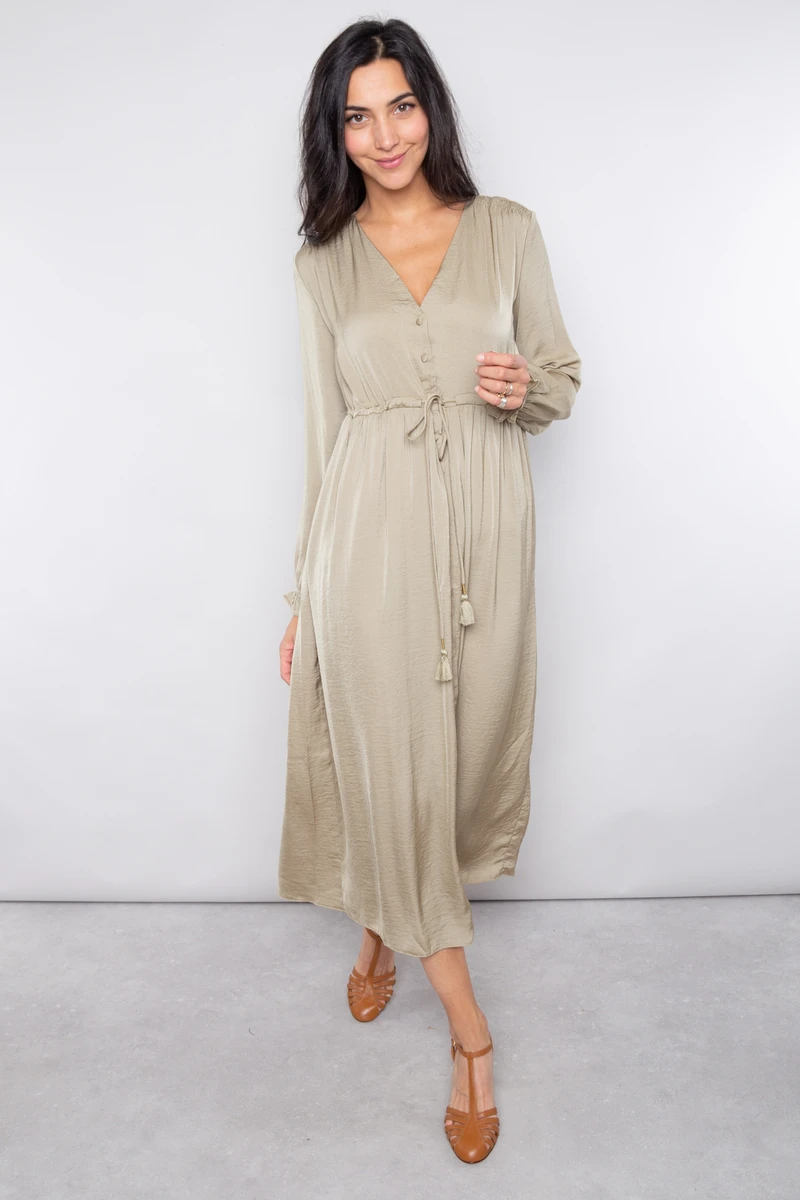 Louise Misha Robe Chally Khaki 4 Louise Misha Robe Chally Khaki – Image 2