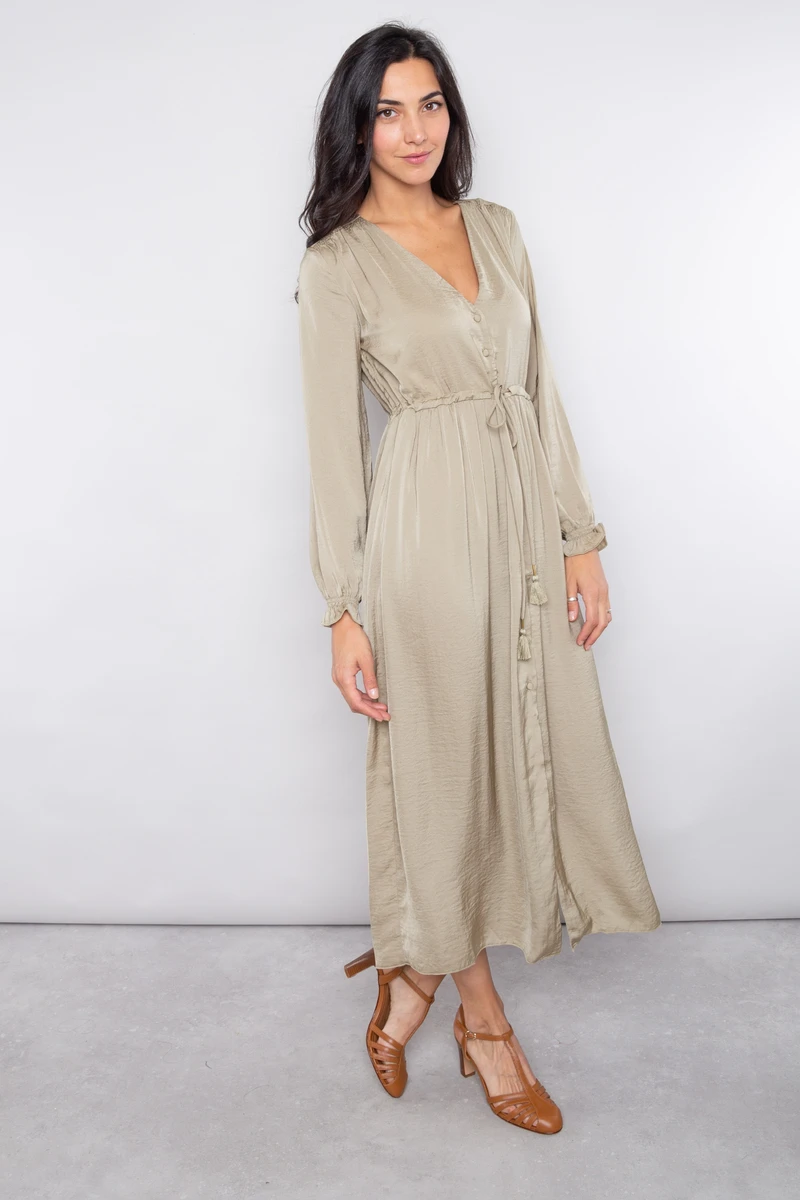 Louise Misha Robe Chally Khaki 3 Louise Misha Robe Chally Khaki