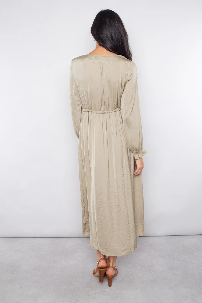 Louise Misha Robe Chally Khaki 6 Louise Misha Robe Chally Khaki – Image 4
