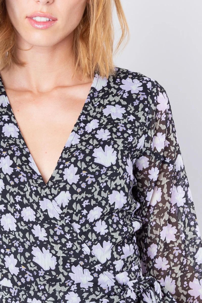 NA-KD Robe Verlie 4 NA-KD Robe Verlie – Image 2