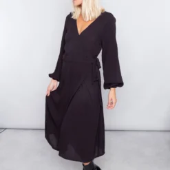 NA-KD Robe Tie Overlap -Pas Cher Vestylis Magasin large IMG 6832