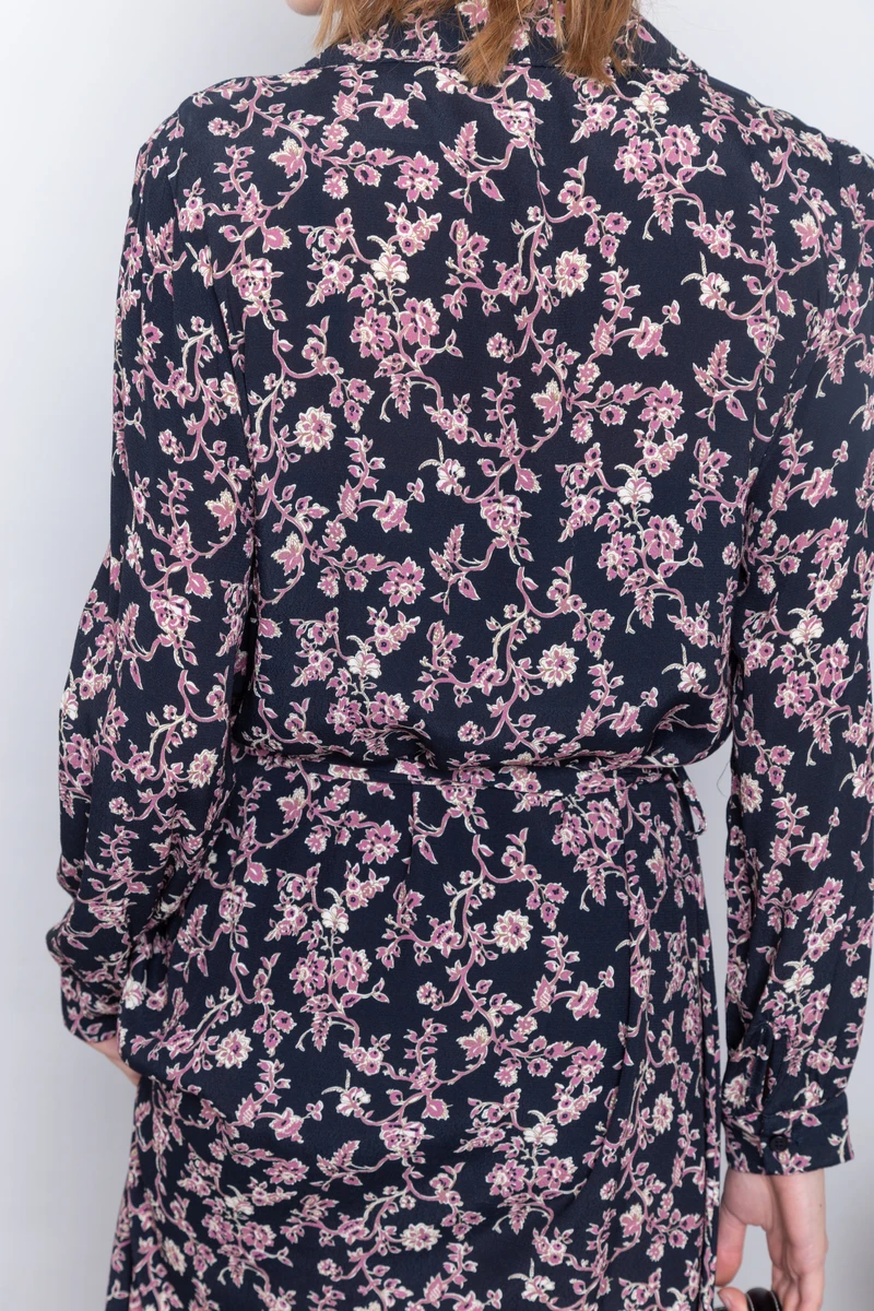 Robe Brigita 5 Robe Brigita – Image 3