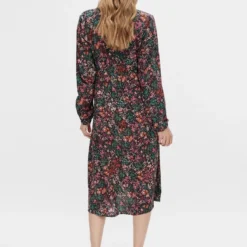 Mamalicious Robe Maternité Mlimogen -Pas Cher Vestylis Magasin large MAMALICIOUS AutumnWinter2022 3994602 20016708 1