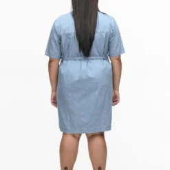 ONLY CARMAKOMA Robe Cardamia -Pas Cher Vestylis Magasin large ONLY CARMAKO SpringSummer2022 3881809 15257529 4