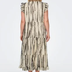 ONLY CARMAKOMA Robe Tinna -Pas Cher Vestylis Magasin large ONLY CARMAKO SpringSummer2023 4259515 15298226 2