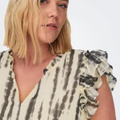 ONLY CARMAKOMA Robe Tinna -Pas Cher Vestylis Magasin large ONLY CARMAKO SpringSummer2023 4259515 15298226 4