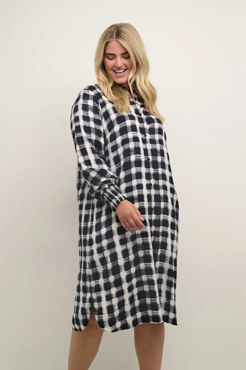 Robe Lumila 3 Robe Lumila