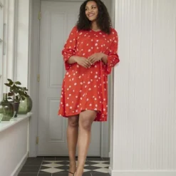 Robe Olly 15 Robe Olly -Pas Cher Vestylis Magasin large fiery red flower print kcolly dress 2