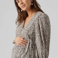 Mamalicious Robe Maternité Azelia -Pas Cher Vestylis Magasin large mama licious regularfitv halselastiskemanchetterbredeaermerkortkjole white 3