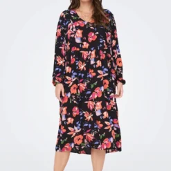 ONLY CARMAKOMA Robe Alma -Pas Cher Vestylis Magasin large on 4133574 front1