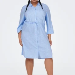 ONLY CARMAKOMA Robe Cartamari -Pas Cher Vestylis Magasin large only curvystribetskjortekjole blaa 2